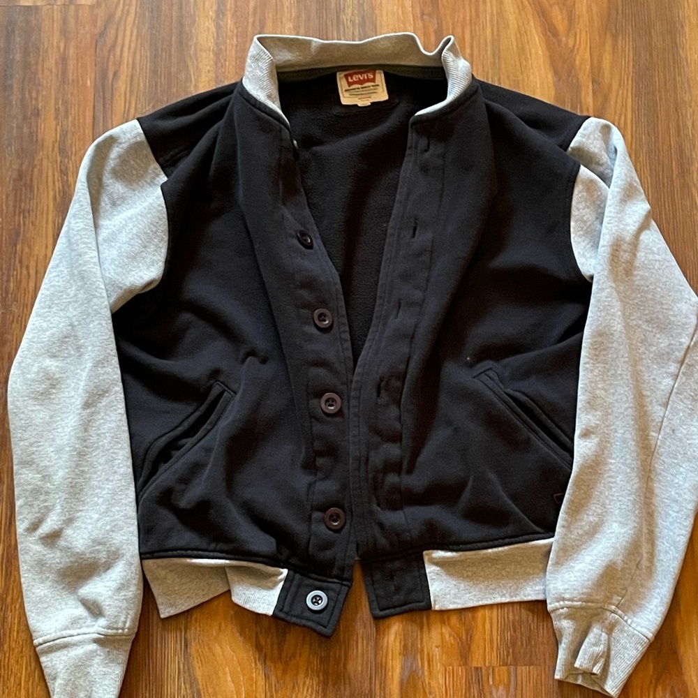 LEVIS SPORTS LETTERMAN SWEAT JACKET SIZE MEDIUM $20